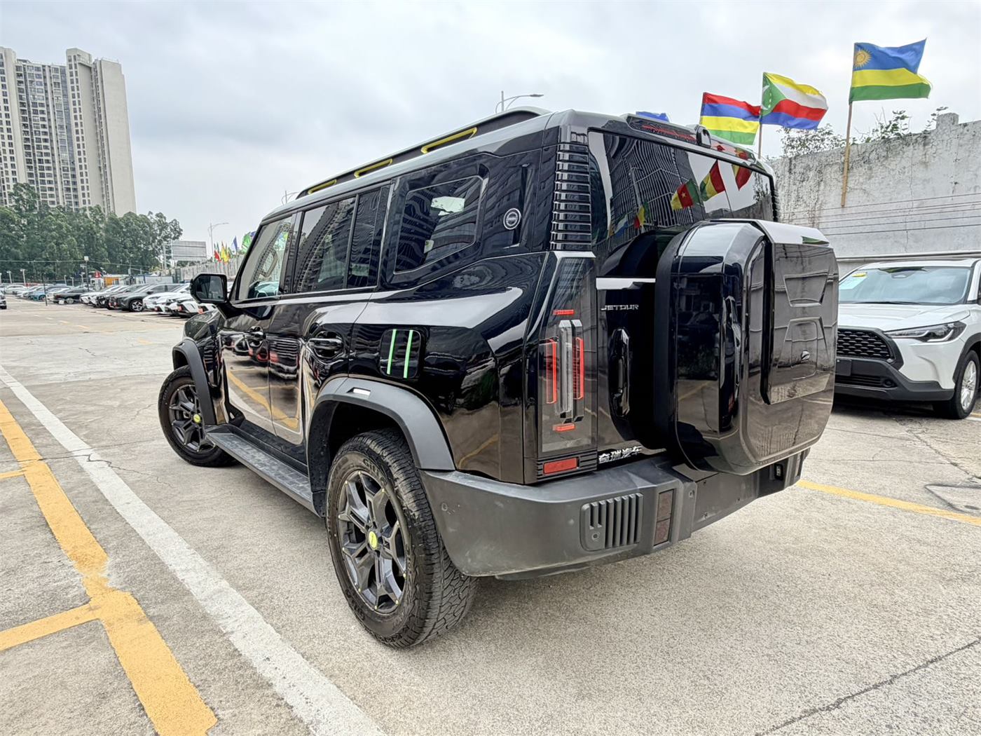 JETOUR Traveler 2023 — Essence