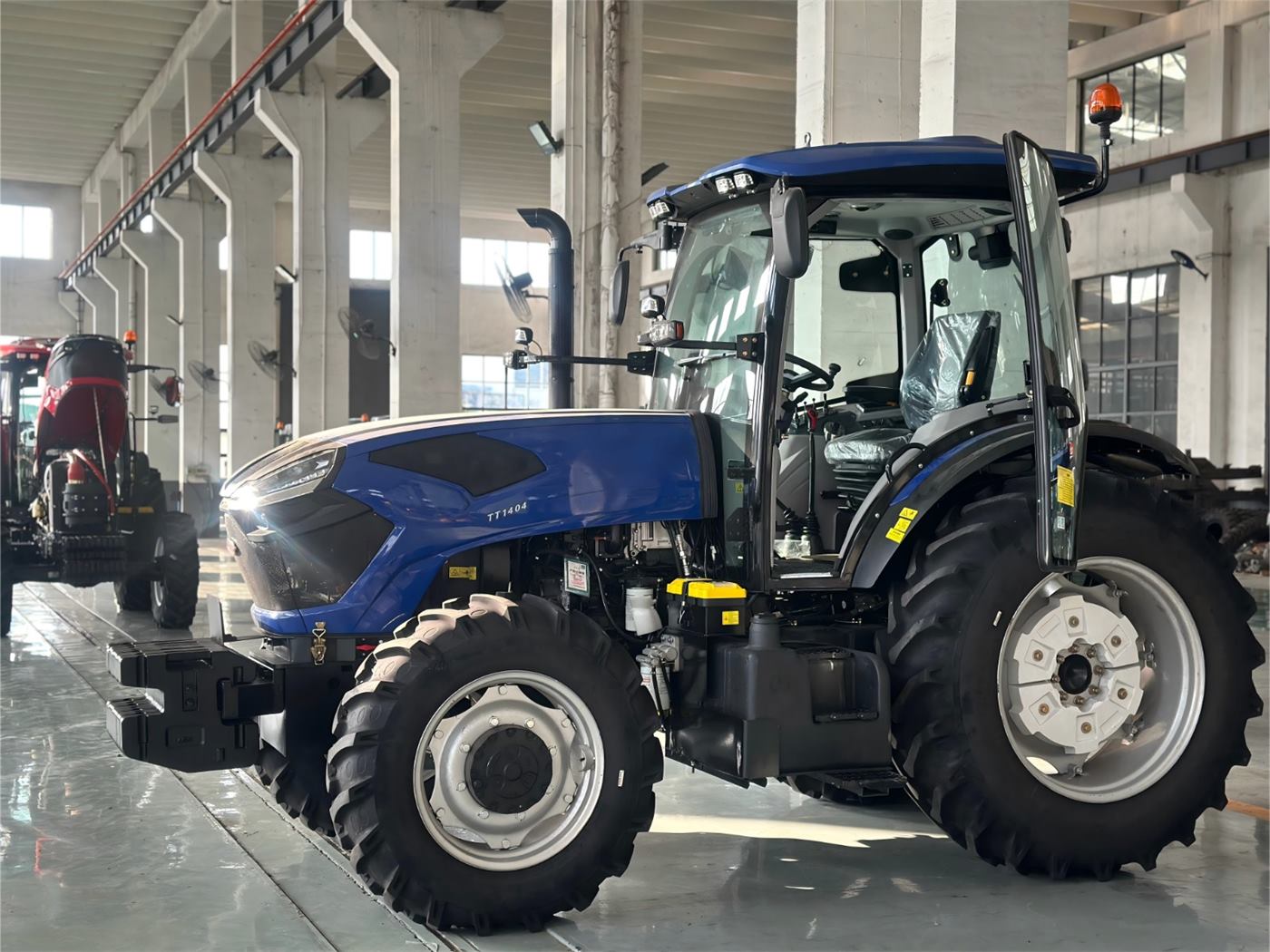 Pulvérisateur agricole traîné 2000 L 4